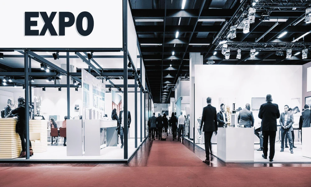 Importance of Wayfinding Signage in Exhibition Halls